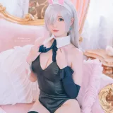 霜月shimo《七大罪 伊丽莎白 兔女郎》主题写真：16张全套美图