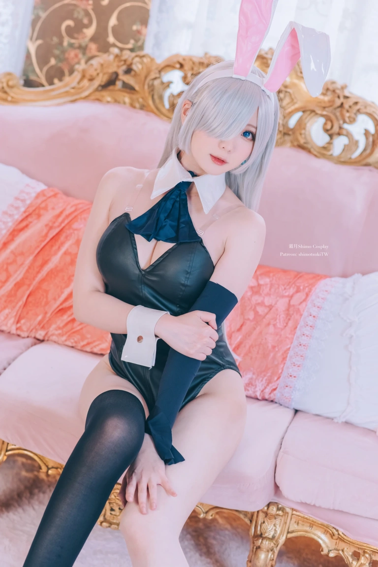 霜月shimo《七大罪 伊丽莎白 兔女郎》主题写真：16张全套美图