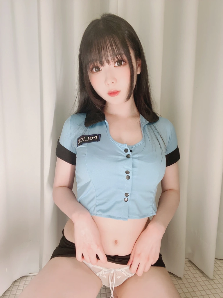霜月shimo《Fantia 2022年03月会员合集（6期）》主题写真：113张全套美图