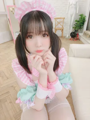 霜月shimo《Fantia 2022年06月会员合集（6期）》主题写真：122张全套美图