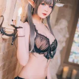 霜月shimo《Elf Paradise》主题写真：69张全套美图