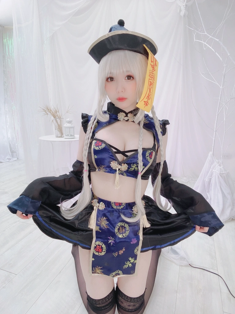 霜月shimo《Fantia 2022年10月会员合集（5期）》主题写真：117张全套美图