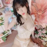 霜月shimo《Fantia 2022年11月会员合集（6期）》主题写真：113张全套美图
