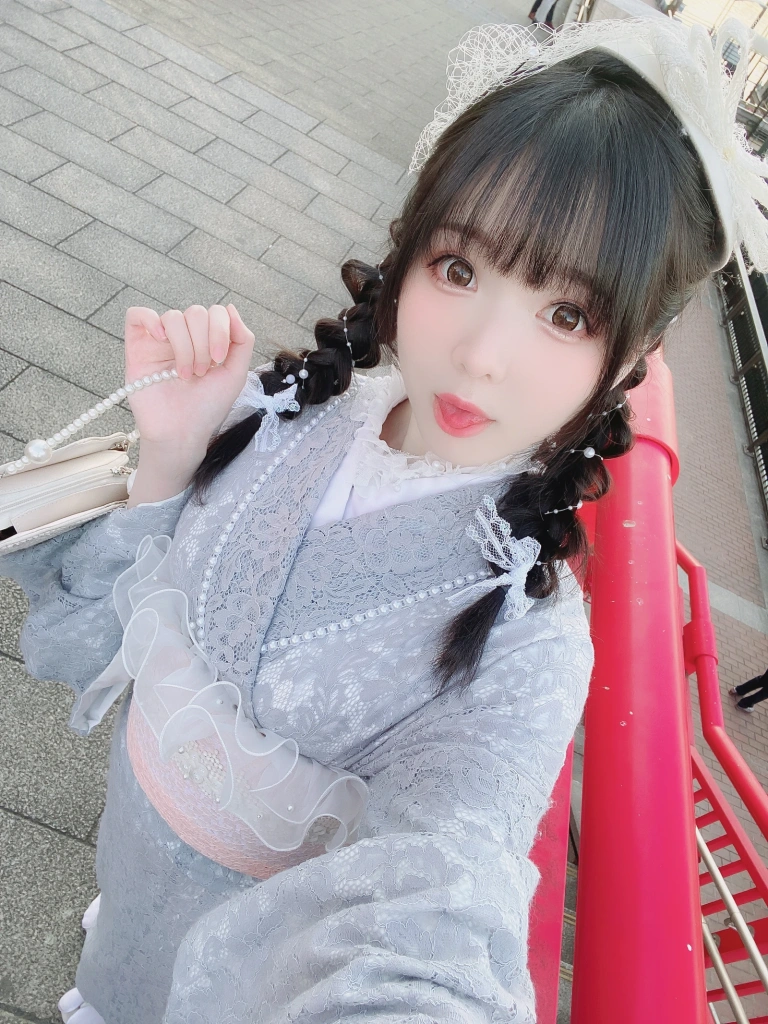 霜月shimo《Fantia 2023年01月会员合集（5期）》主题写真：104张全套美图