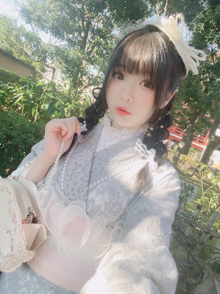 霜月shimo《Fantia 2023年01月会员合集（5期）》主题写真：104张全套美图