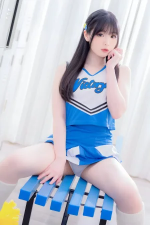 霜月shimo《啦啦队长（Cheerleader）（チアリーダー）》主题写真：22张全套美图