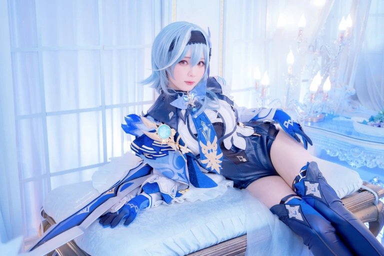 霜月shimo《Eula》主题写真：15张全套美图