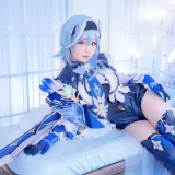 霜月shimo《Eula》主题写真：15张全套美图