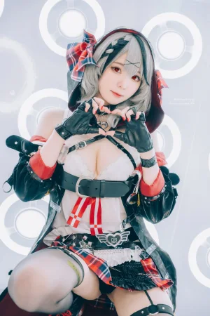霜月shimo《Sakamata Chloe》主题写真：16张全套美图