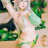 霜月shimo《Nahida Genshin Impact》主题写真：24张全套美图