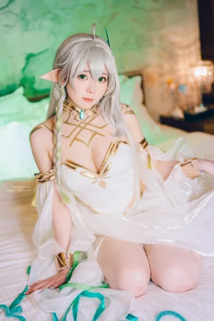 霜月shimo《Nahida Genshin Impact》主题写真：24张全套美图