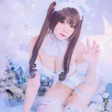 霜月shimo《White Bear》主题写真：16张全套美图