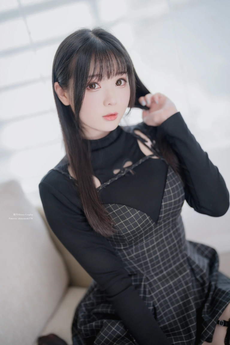 霜月shimo《Private Wear》主题写真：30张全套美图