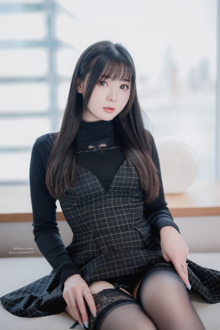 霜月shimo《Private Wear》主题写真：30张全套美图