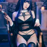 霜月shimo《2025年01月Patreon订阅》主题写真：76张全套美图，含16个视频