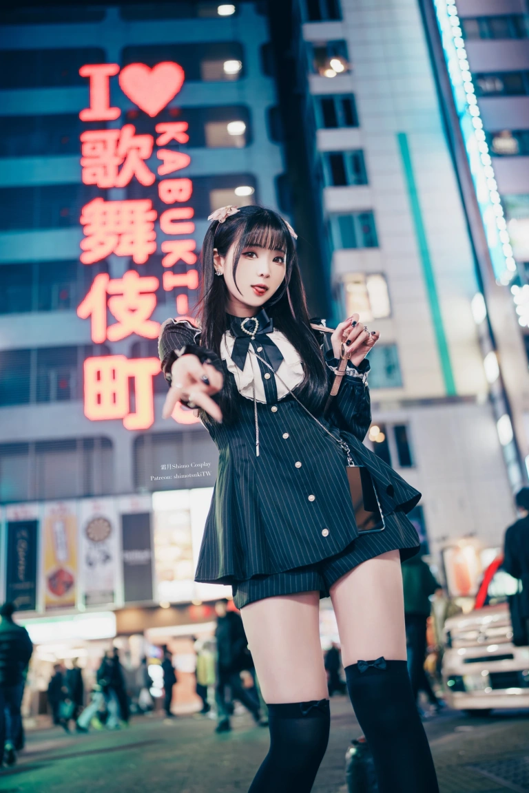霜月shimo《2025年01月Patreon订阅》主题写真：76张全套美图，含16个视频