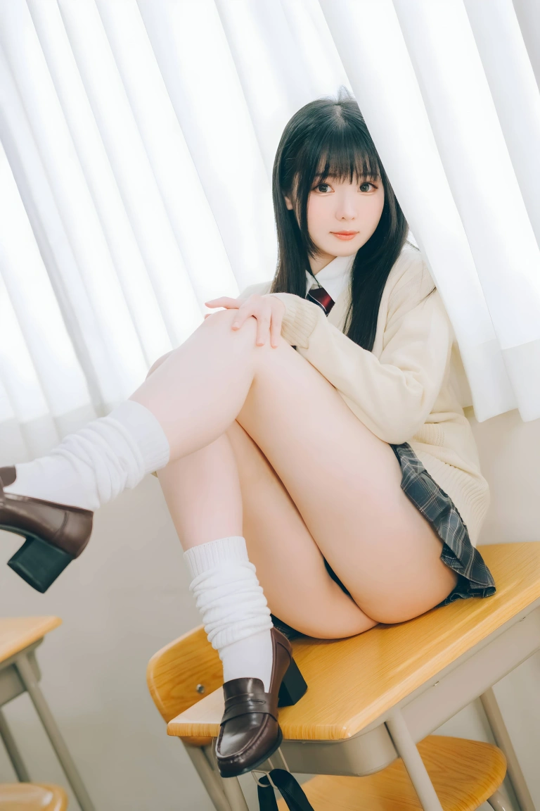 霜月shimo《「DL版写真集」隣のサキュバス霜月さん！！vol.01》主题写真：124张全套美图，含1个视频