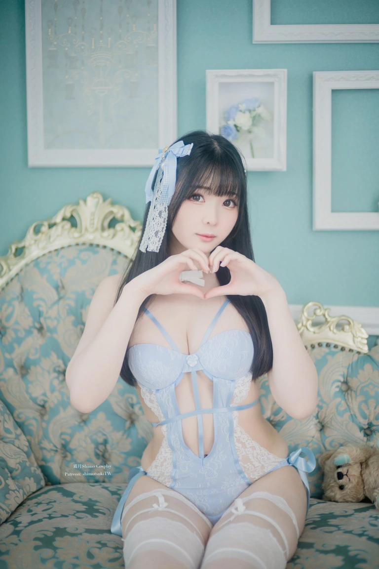 霜月shimo《Blue Lingerie》主题写真：41张全套美图