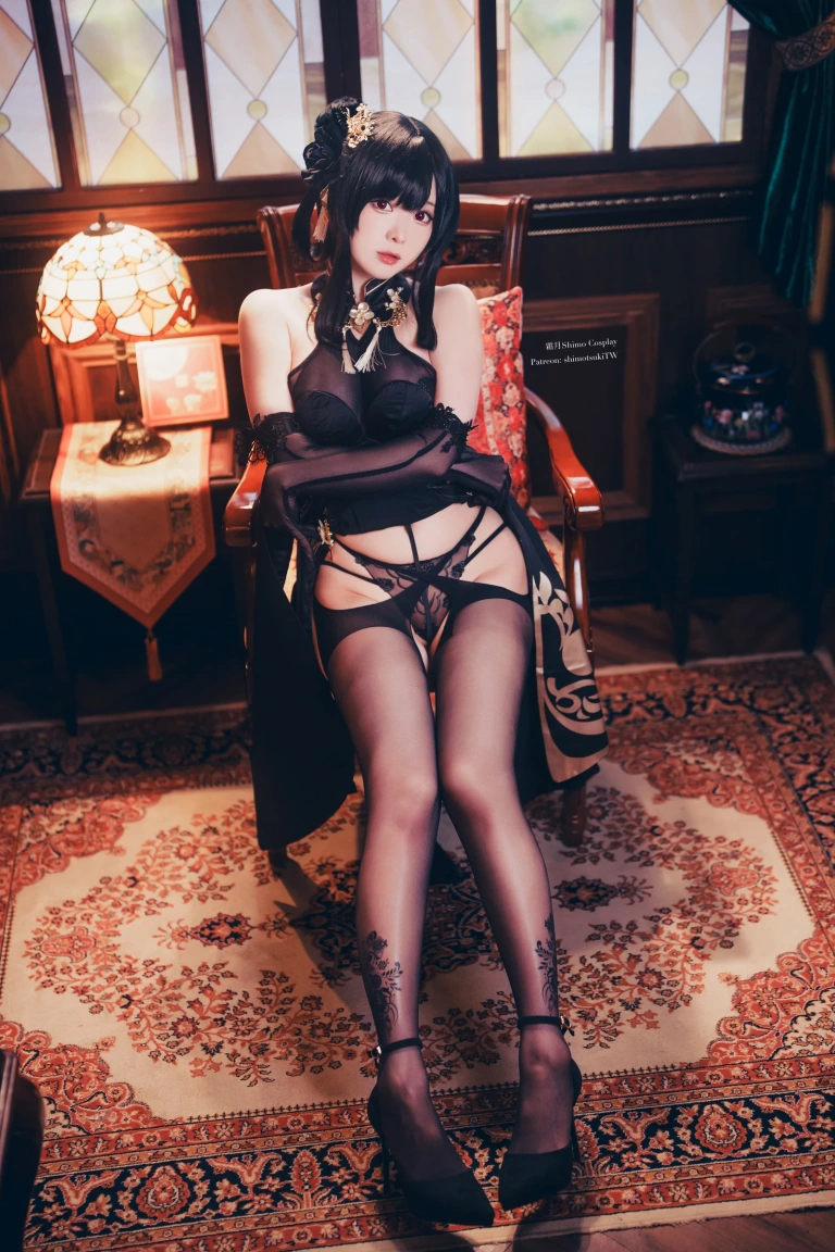 霜月shimo《Chen Hai》主题写真：22张全套美图