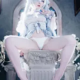 霜月shimo《灰姑娘Cinderella》主题写真：22张全套美图