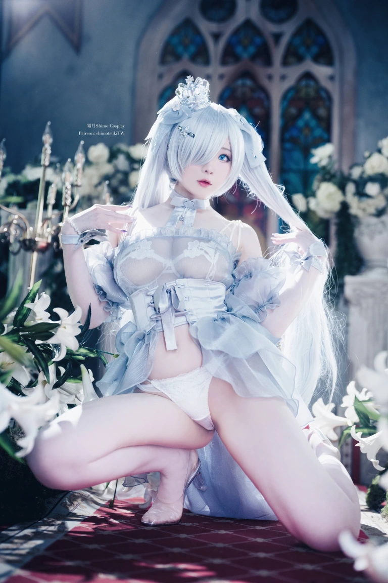 霜月shimo《灰姑娘Cinderella》主题写真：22张全套美图
