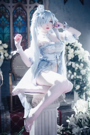 霜月shimo《灰姑娘Cinderella》主题写真：22张全套美图