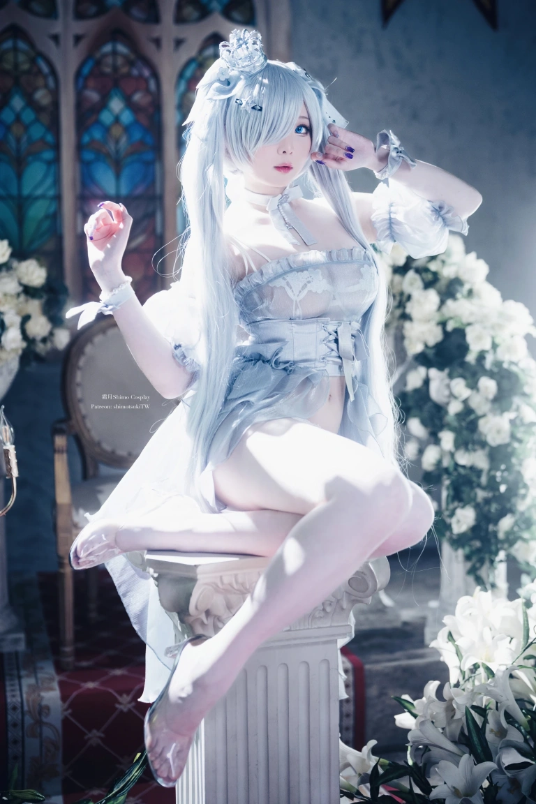 霜月shimo《灰姑娘Cinderella》主题写真：22张全套美图