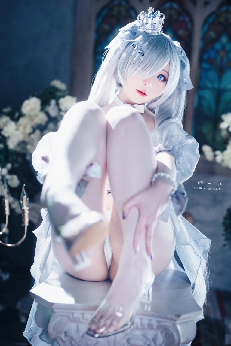 霜月shimo《灰姑娘Cinderella》主题写真：22张全套美图