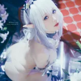 霜月shimo《崩坏星穹铁道 遐蝶》主题写真：23张全套美图