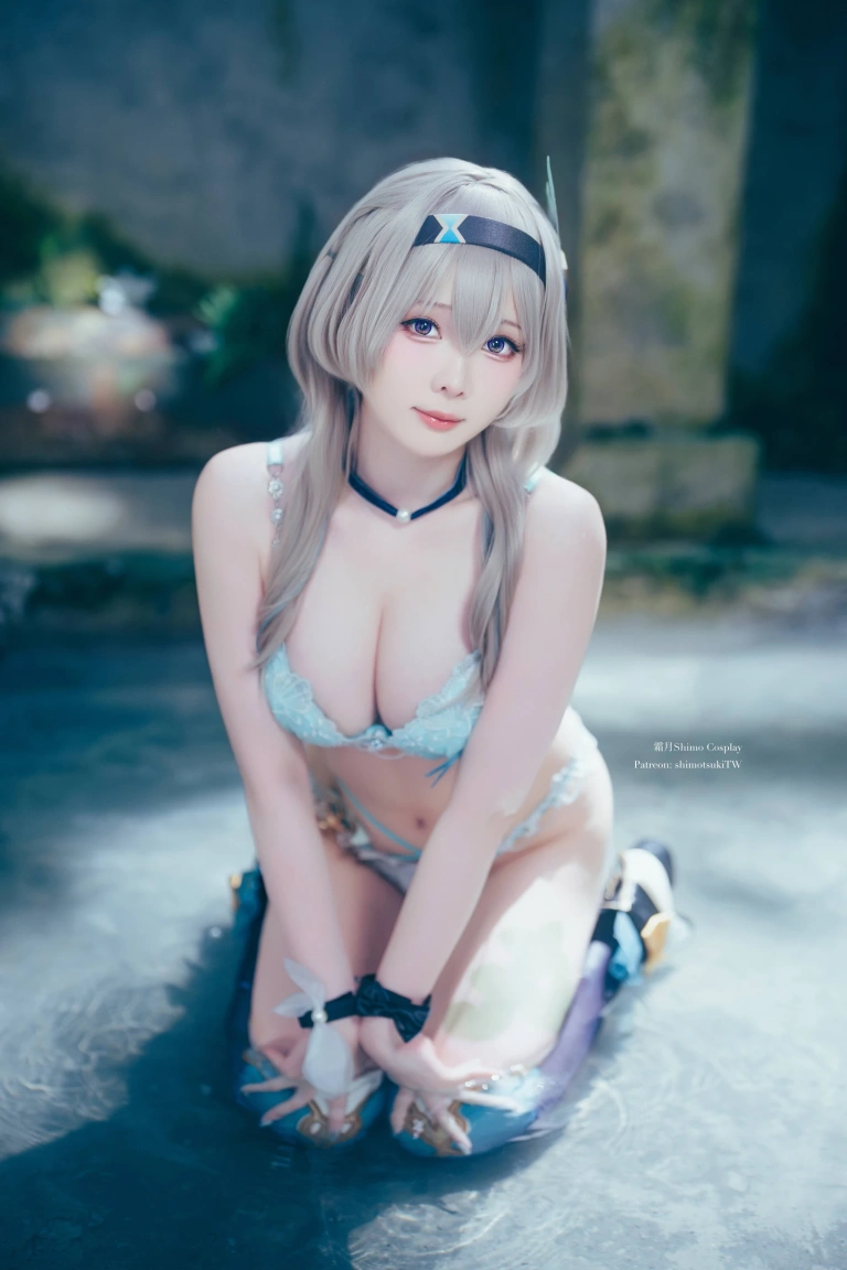 霜月shimo《Firefly（HSR）》主题写真：26张全套美图