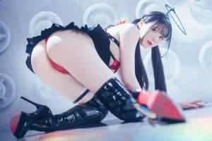 霜月shimo《賽博黑天使 Cyber Black Angel》主题写真：20张全套美图，含3个视频
