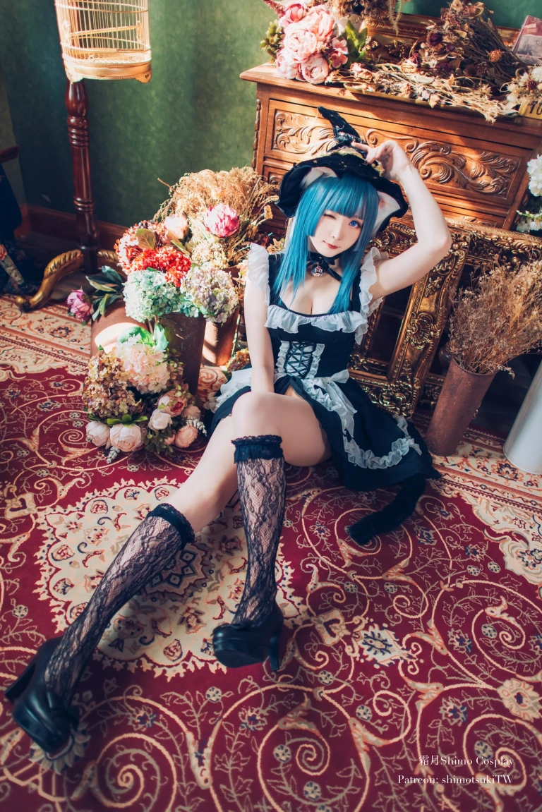 霜月shimo《Original Cat Witch》主题写真：14张全套美图