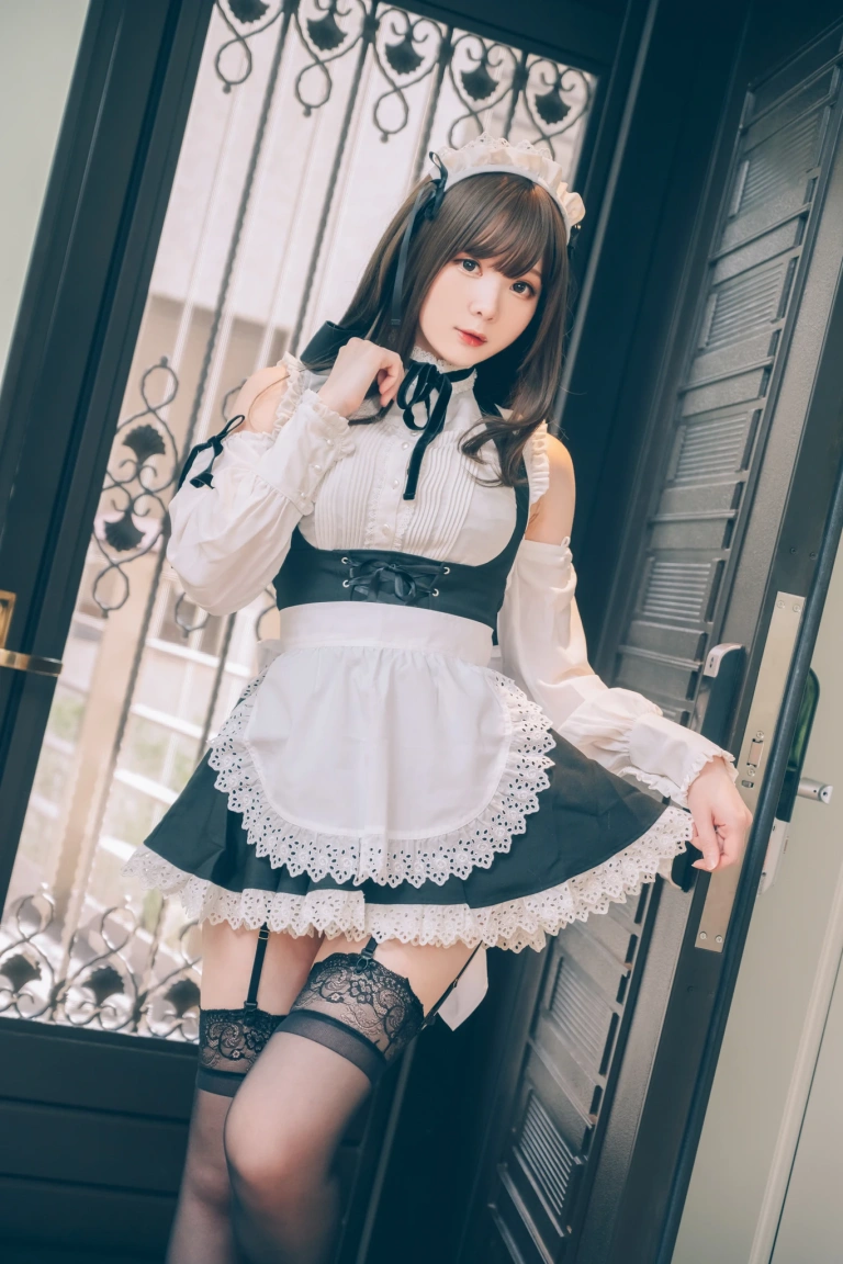 霜月shimo《女僕圖鑑 Shimo’s Maid Collection vol.02》主题写真：115张全套美图