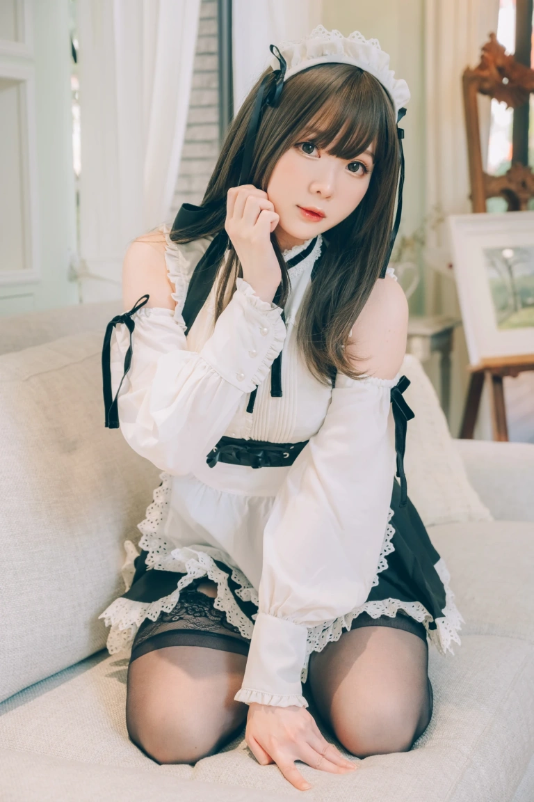霜月shimo《女僕圖鑑 Shimo’s Maid Collection vol.02》主题写真：115张全套美图