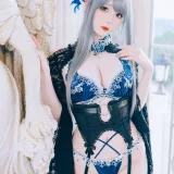 霜月shimo《Original Dark Elf》主题写真：16张全套美图