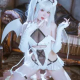 霜月shimo《Blanc Demon》主题写真：21张全套美图