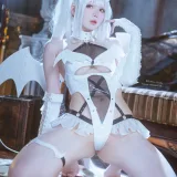 霜月shimo《Blanc Demon》主题写真：21张全套美图