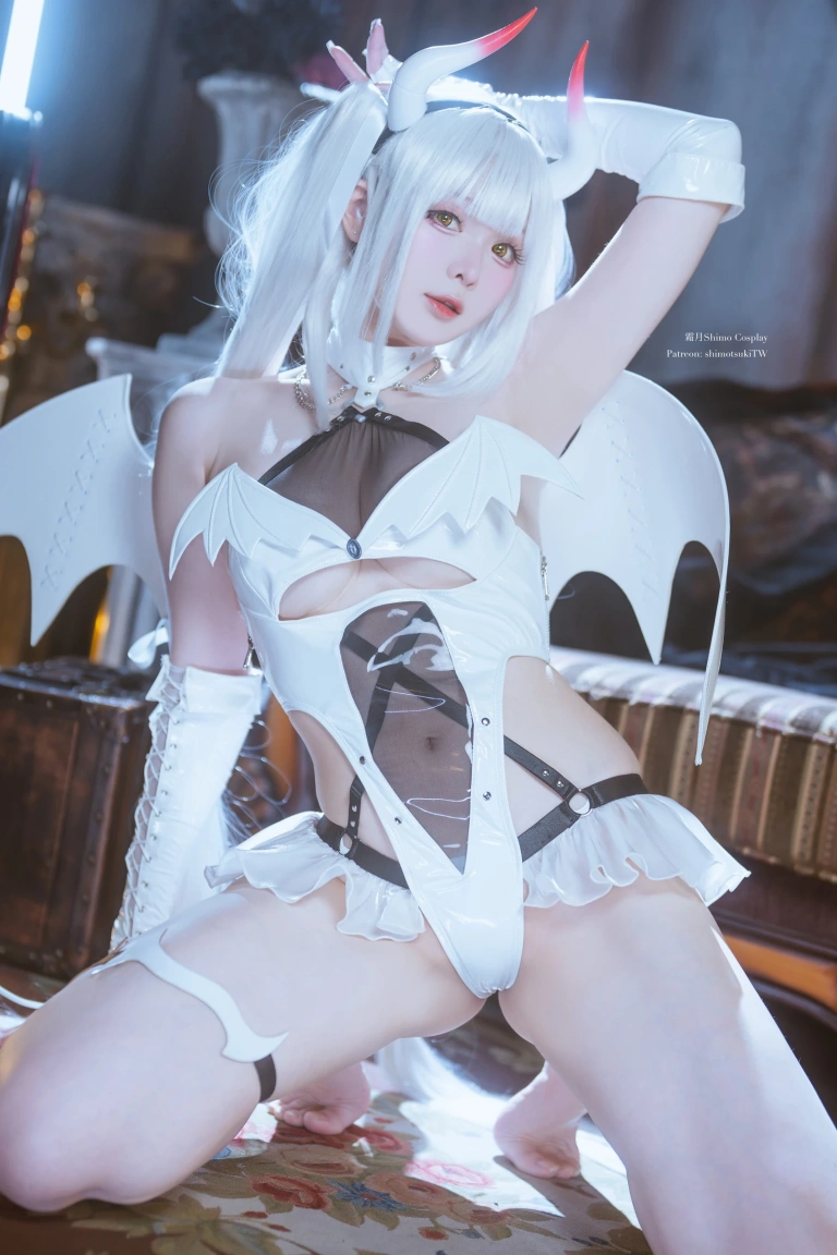 霜月shimo《Blanc Demon》主题写真：21张全套美图