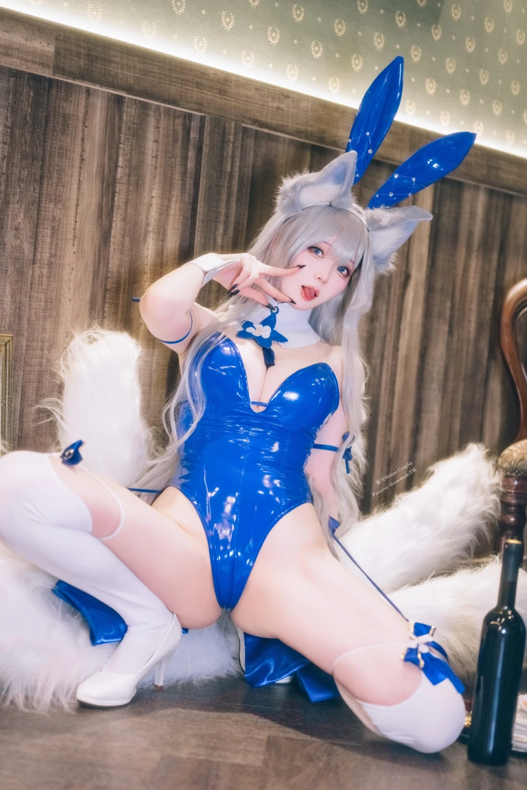 霜月shimo《Bunny Shinano》主题写真：20张全套美图