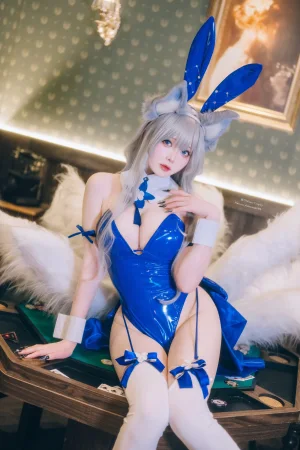霜月shimo《Bunny Shinano》主题写真：20张全套美图