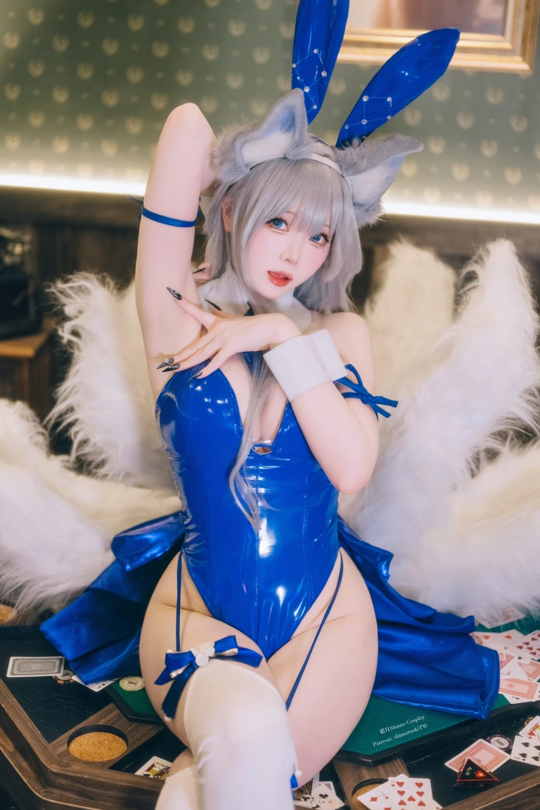霜月shimo《Bunny Shinano》主题写真：20张全套美图
