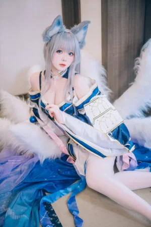 霜月shimo《Shinano》主题写真：24张全套美图