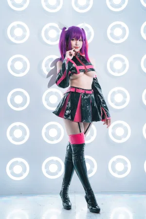 小空Sora《2.5次元的诱惑 米莉艾拉》主题写真：27张全套美图，含5个视频