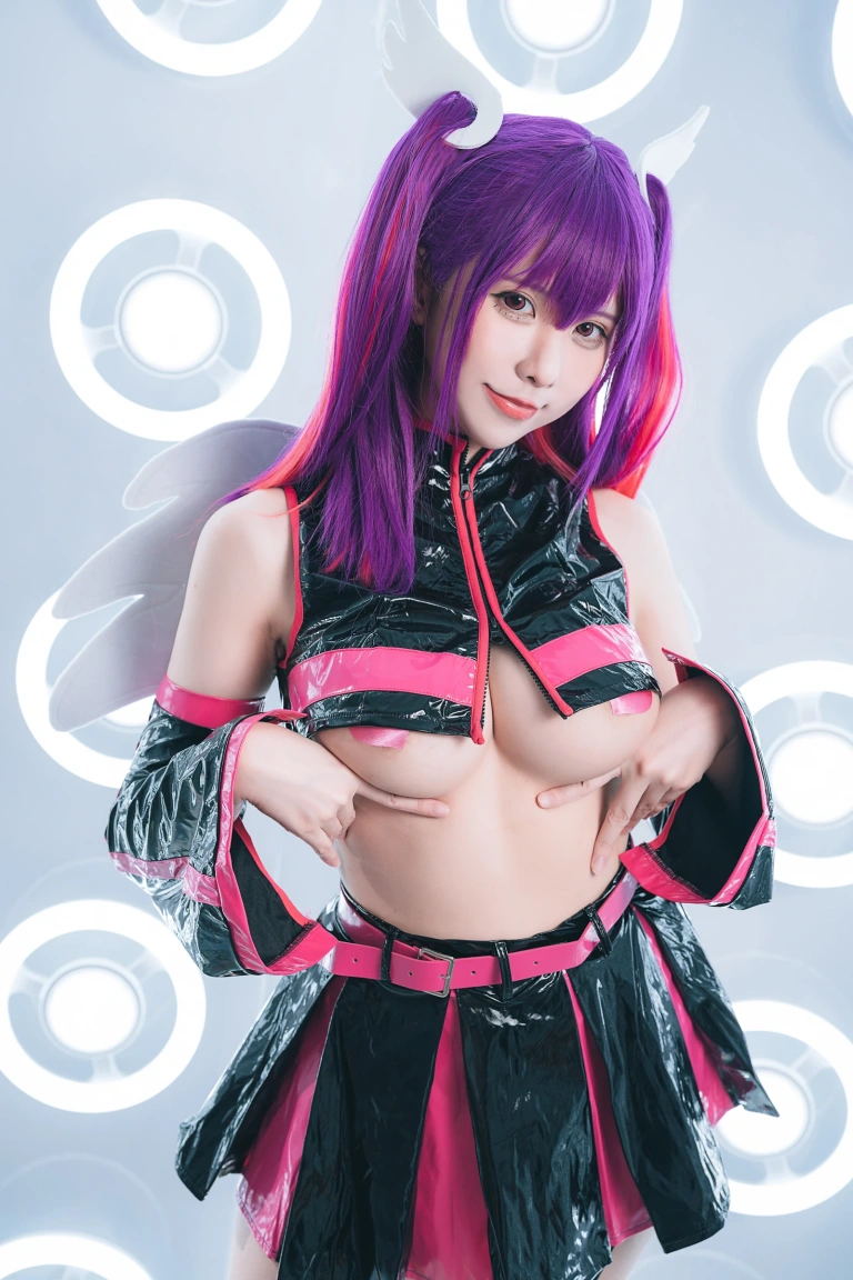 小空Sora《2.5次元的诱惑 米莉艾拉》主题写真：27张全套美图，含5个视频