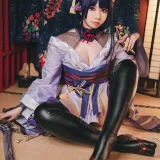 小空Sora《原神·雷电将军》主题写真：17张全套美图