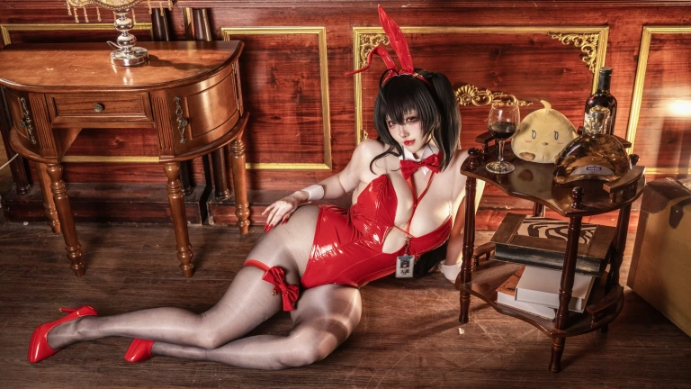 soso嗖嗖《大凤兔女郎》主题写真：40张全套美图