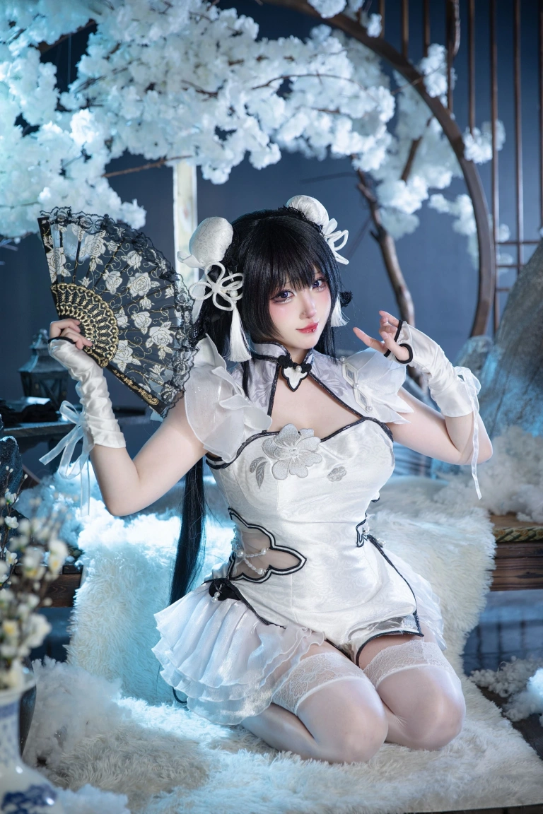 soso嗖嗖《殷紫萍 玉髓冰心》主题写真：57张全套美图