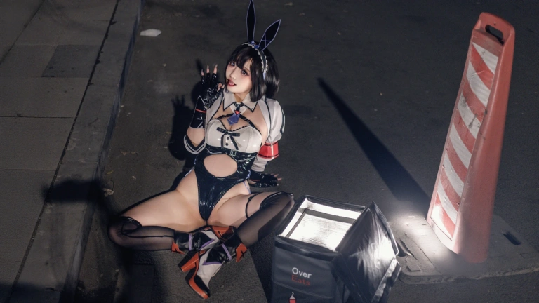 soso嗖嗖《外卖兔女郎》主题写真：17张全套美图