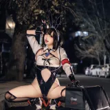 soso嗖嗖《外卖兔女郎》主题写真：17张全套美图