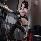 soso嗖嗖《外卖兔女郎》主题写真：17张全套美图